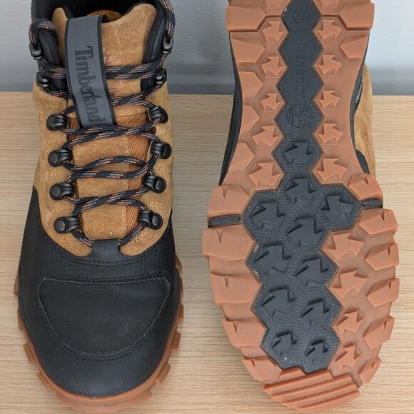 Timberland Men's Waterproof Hiking Boots – Size US 9.5 – Excellent Condition - Picture 2 of 3